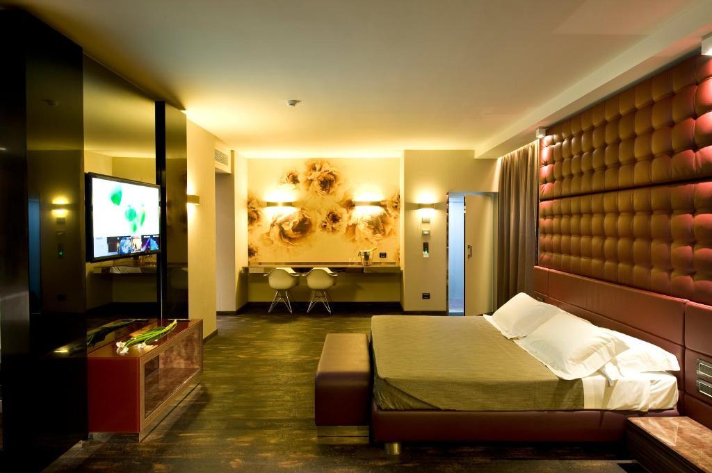 Viola Mhotel غروميلو ديل مونتيه المظهر الخارجي الصورة